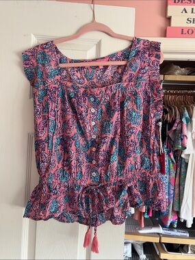 Simply Southern Pink Floral Print Sleeveless wPeplum Top